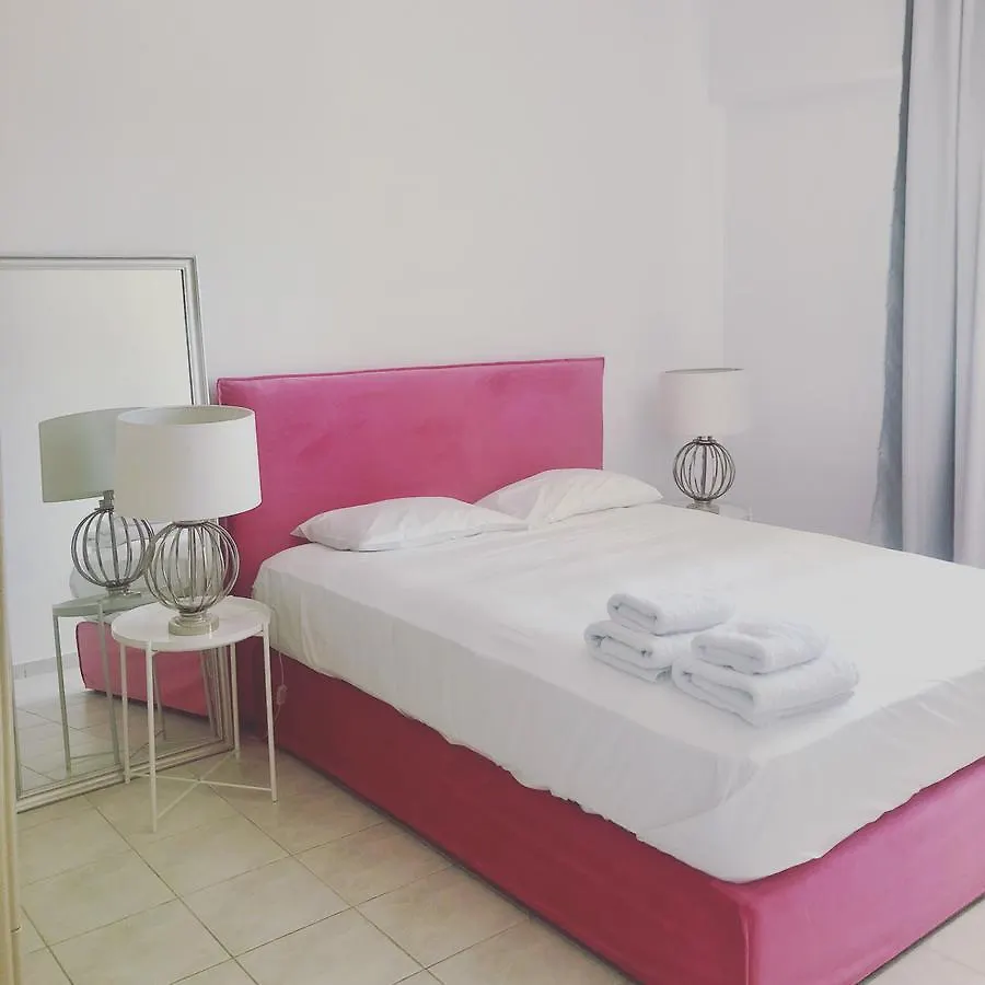 Maggana Residence Μηνιά